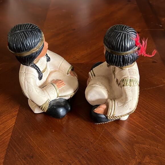 Vintage 1954 Pair of Native American Statues Universal Statuary Co Chicago - Picture 4 of 10